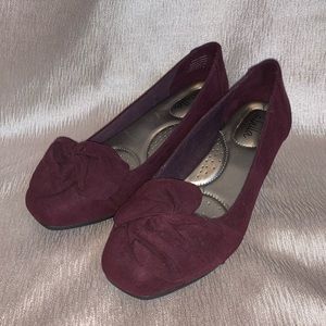 Abella Wedge Pump size 6.5